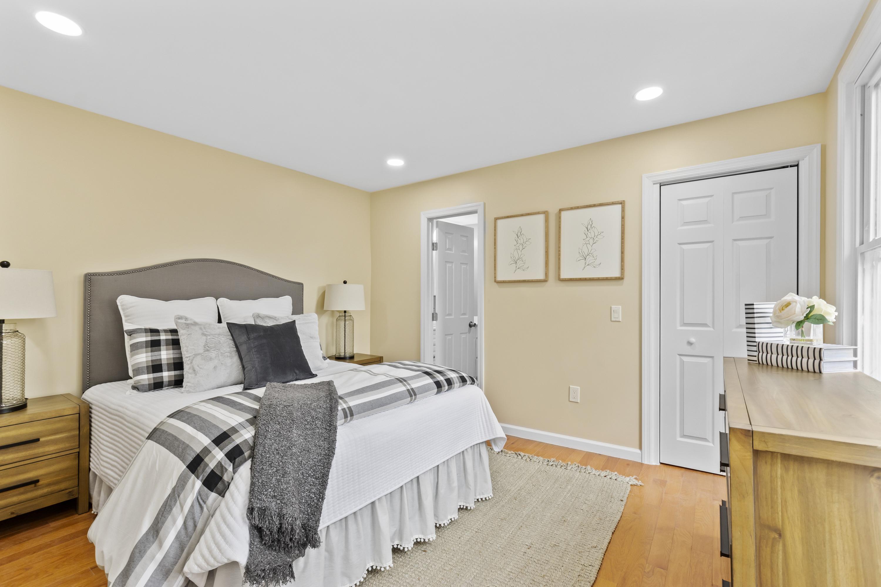 properties-small