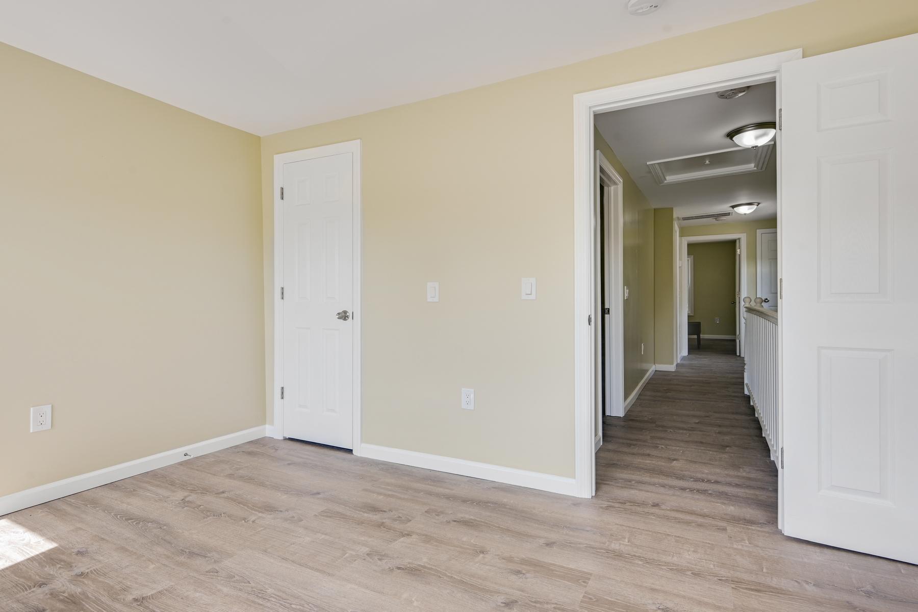 properties-small